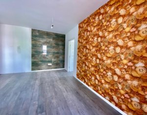 Lakás 3 szobák eladó on Floresti