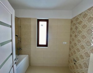 Lakás 3 szobák eladó on Floresti