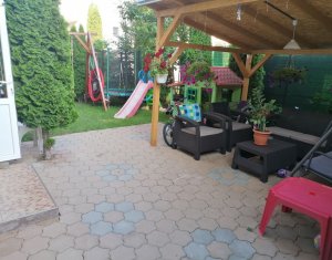 Lakás 3 szobák eladó on Floresti