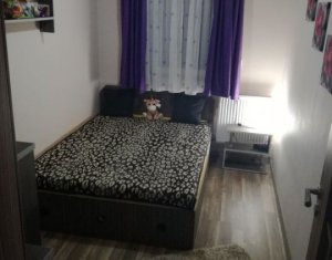 Lakás 3 szobák eladó on Floresti