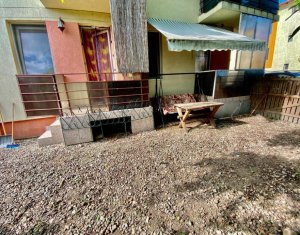 Lakás 2 szobák eladó on Floresti