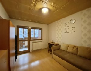 Appartement 3 chambres à louer dans Cluj-napoca, zone Marasti