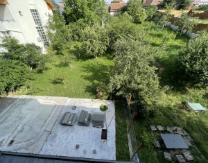 Ház 8 szobák eladó on Cluj-napoca, Zóna Zorilor