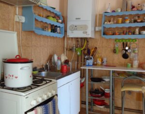 Ház 3 szobák eladó on Sannicoara