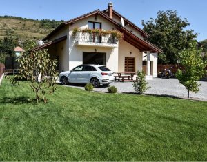 Ház 4 szobák eladó on Baciu, Zóna Centru