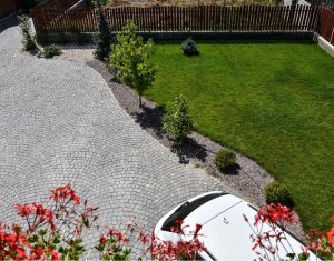 Ház 4 szobák eladó on Baciu, Zóna Centru