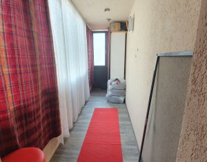 Lakás 2 szobák eladó on Floresti