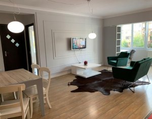 Lakás 2 szobák eladó on Floresti