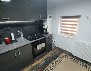 Lakás 2 szobák eladó on Floresti