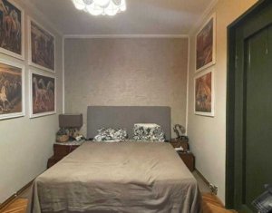 Lakás 4 szobák eladó on Cluj-napoca, Zóna Manastur