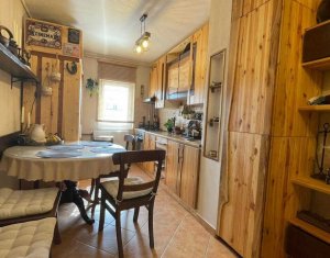 Lakás 4 szobák eladó on Cluj-napoca, Zóna Manastur