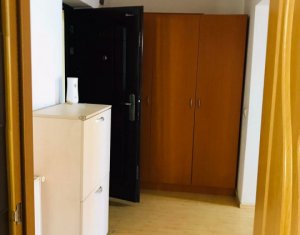 Lakás 1 szobák eladó on Floresti