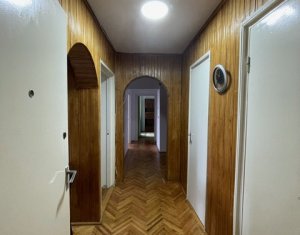 Lakás 3 szobák kiadó on Cluj-napoca, Zóna Manastur