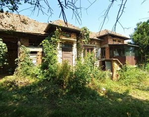 Maison 4 chambres à vendre dans Macicasu