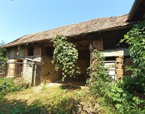 Maison 4 chambres à vendre dans Macicasu