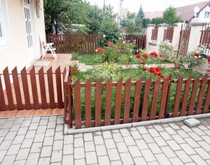 Maison 5 chambres à vendre dans Floresti