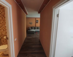 Appartement 3 chambres à vendre dans Floresti