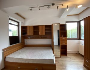 Appartement 3 chambres à louer dans Cluj-napoca, zone Plopilor