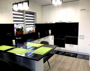 Ház 6 szobák eladó on Cluj-napoca, Zóna Dambul Rotund