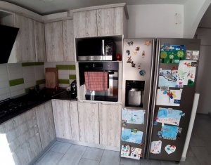 Appartement 3 chambres à vendre dans Cluj-napoca, zone Grigorescu