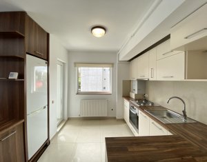 Appartement 3 chambres à louer dans Cluj-napoca, zone Zorilor