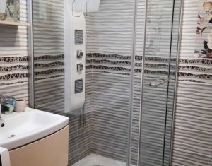 Appartement 3 chambres à louer dans Cluj-napoca, zone Marasti