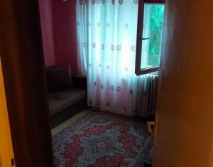Appartement 3 chambres à vendre dans Cluj-napoca, zone Manastur