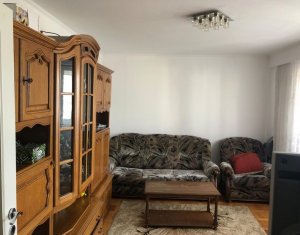 Appartement 4 chambres à vendre dans Cluj-napoca, zone Manastur