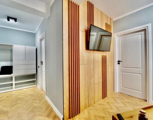 Lakás 3 szobák eladó on Floresti