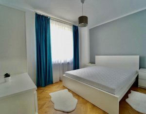 Lakás 3 szobák eladó on Floresti