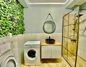 Lakás 3 szobák eladó on Floresti