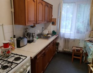 Lakás 3 szobák eladó on Cluj-napoca, Zóna Manastur