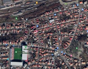 , 400m2 dans Cluj-napoca, zone Gruia