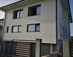Maison 5 chambres à vendre dans Cluj-napoca, zone Iris