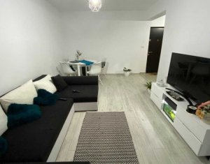 Lakás 2 szobák eladó on Floresti