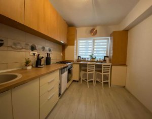 Lakás 2 szobák eladó on Floresti