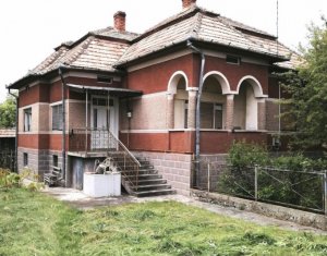 Ház 4 szobák eladó on Tureni