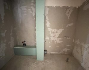 Appartement 3 chambres à vendre dans Floresti