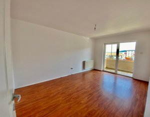 Lakás 2 szobák eladó on Floresti