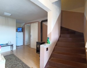 Ház 5 szobák eladó on Jucu De Sus