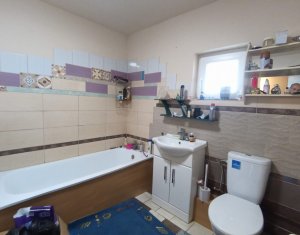 Ház 5 szobák eladó on Jucu De Sus