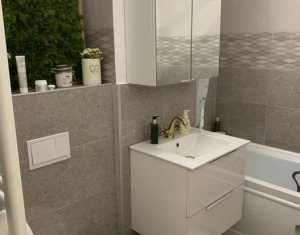 Appartement 4 chambres à vendre dans Cluj-napoca, zone Zorilor