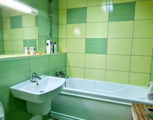 Appartement 3 chambres à louer dans Cluj-napoca, zone Manastur