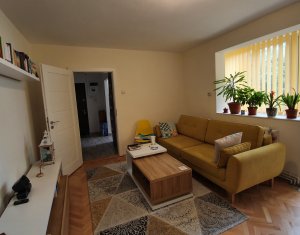 Lakás 3 szobák eladó on Cluj-napoca, Zóna Manastur