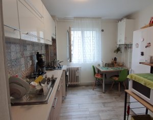 Lakás 3 szobák eladó on Cluj-napoca, Zóna Manastur