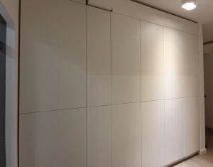 Appartement 3 chambres à vendre dans Cluj-napoca, zone Sopor