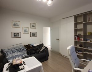 Appartement 3 chambres à vendre dans Cluj-napoca, zone Sopor