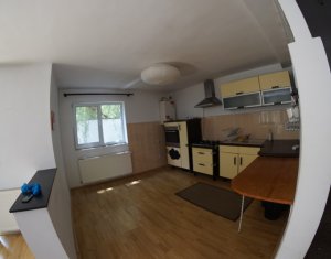 Ház 4 szobák eladó on Cluj-napoca, Zóna Manastur