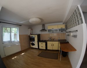 Ház 4 szobák eladó on Cluj-napoca, Zóna Manastur