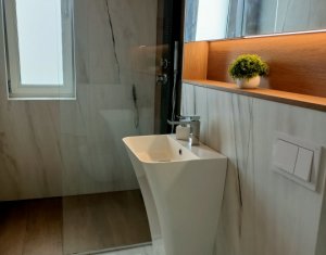 Appartement 4 chambres à vendre dans Cluj-napoca, zone Gruia